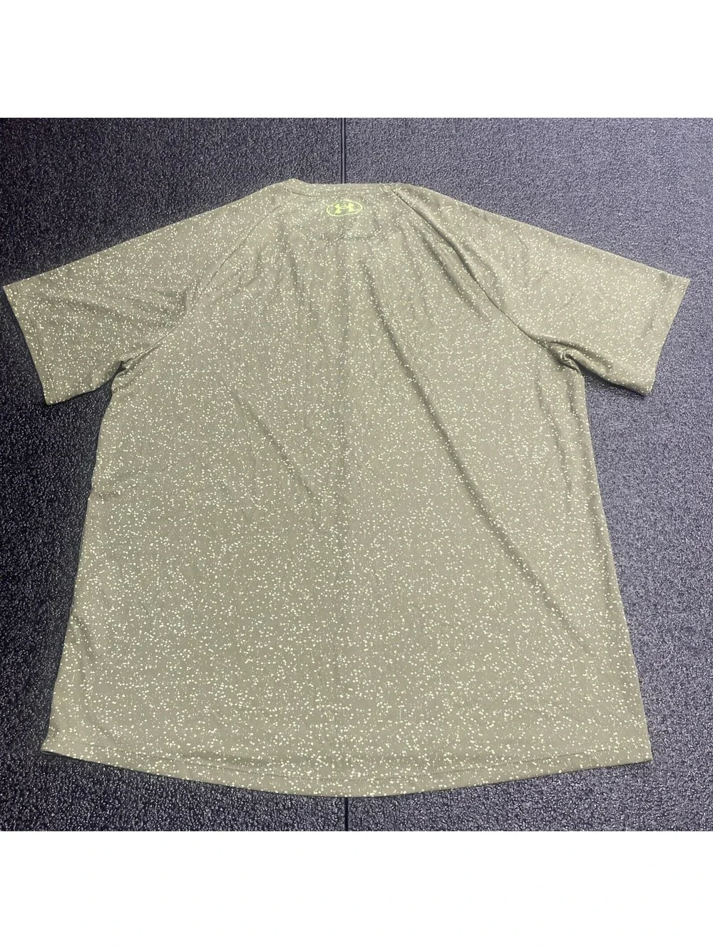 Under Armour Tech Tee Shirt Mens XL Green Short Sleeve Loose Fit Heat Gear